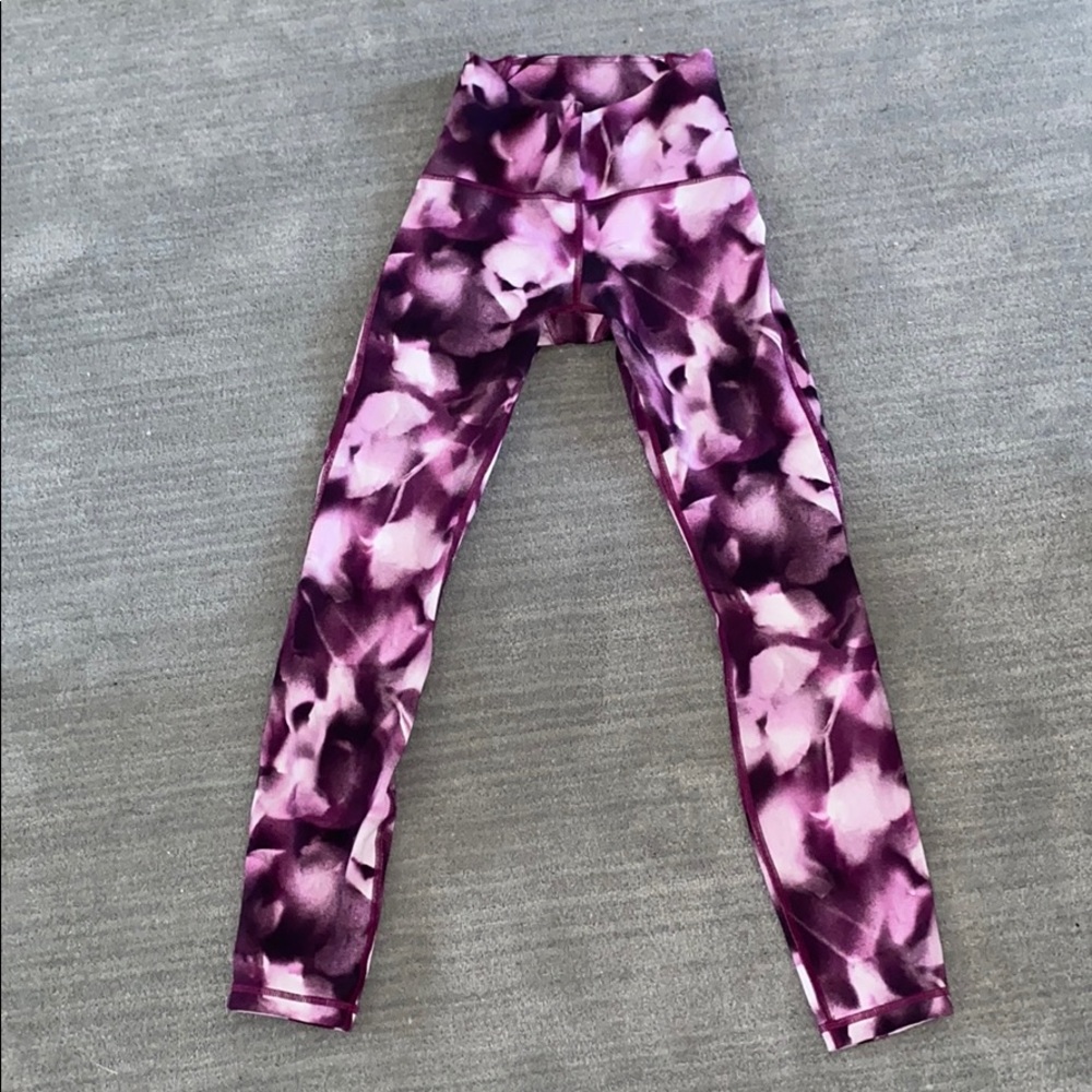 Wonder under lulu leggings